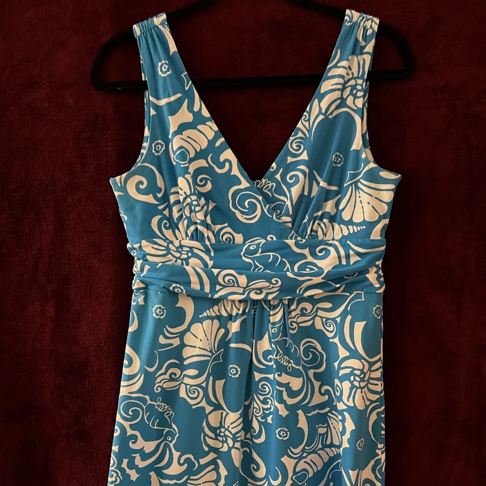 Lilly Pulitzer soft cotton v-neck, v-back sleeveless dress